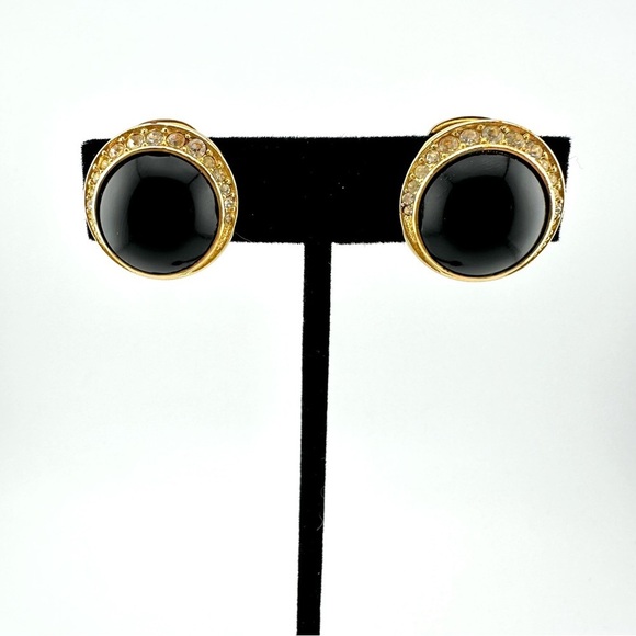 Vintage Dior Black Cabochon Crystal Rhinestone Gold Tone Round Clip Earrings - Picture 5 of 9